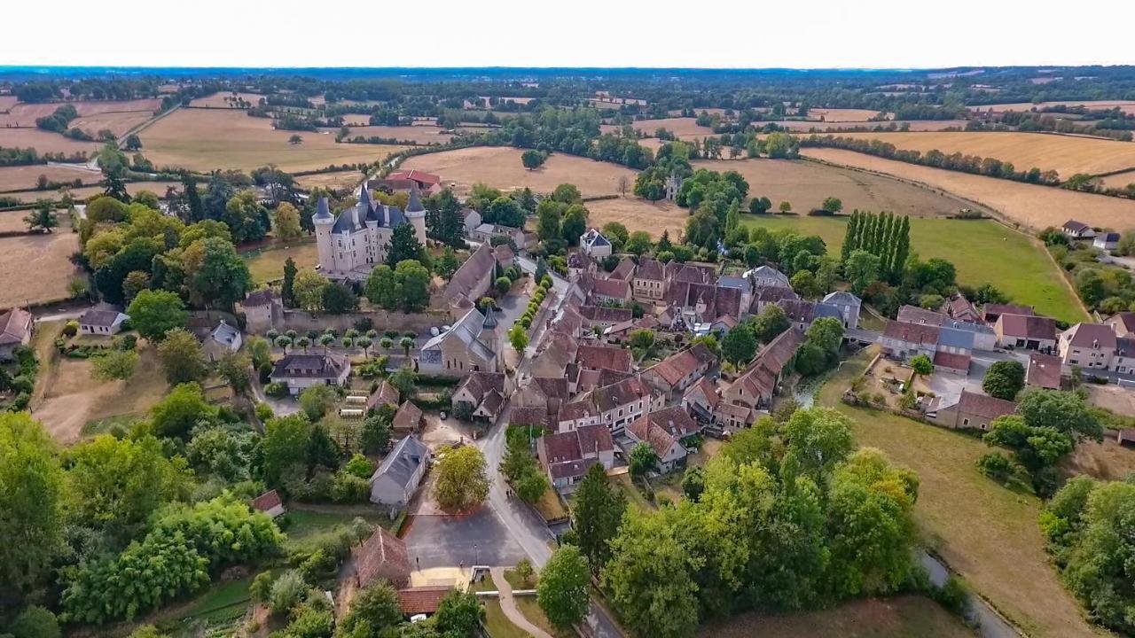 Chateau Saint-Chartier Bed & Breakfast エクステリア 写真